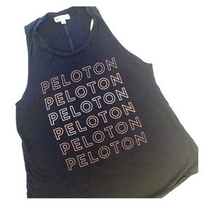 ⭐️ PELOTON ⭐️ black and gold women’s tank top
